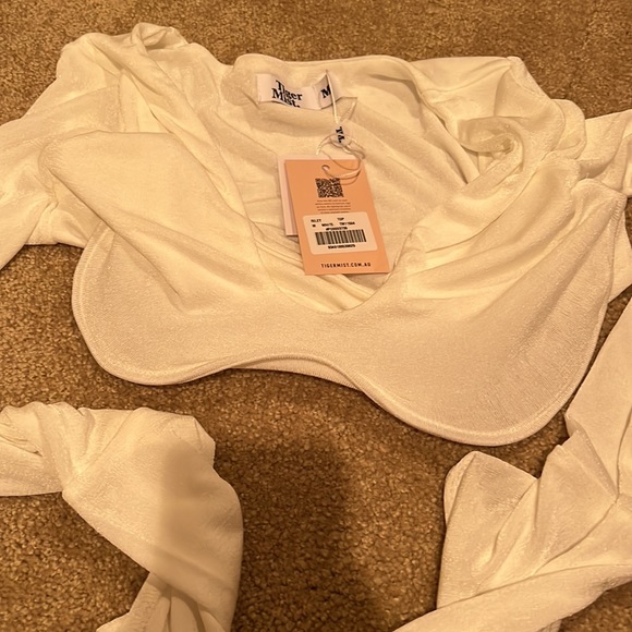 NWT Tiger Mist long sleeve crop top M - Picture 3 of 4